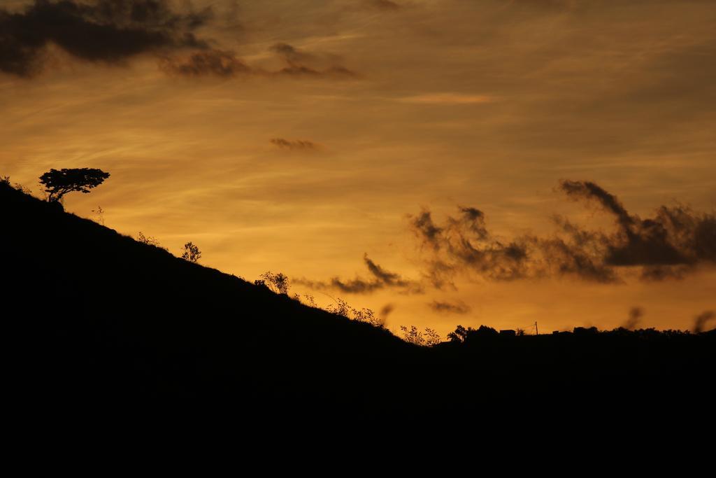 Pousada Sitio Do Sossego Monte Alegre do Sul Eksteriør billede